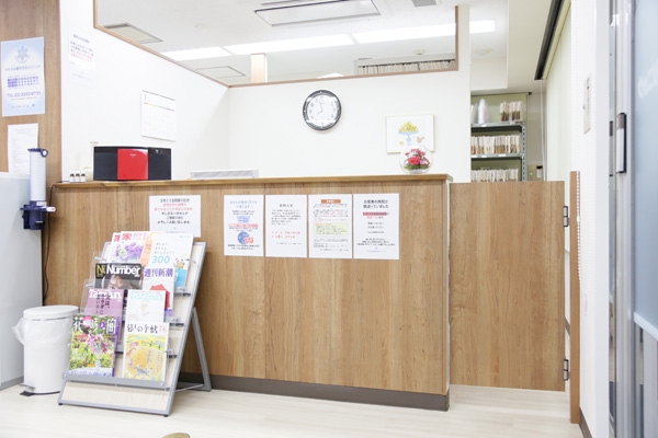 明るいスタッフがお出迎え 174426 ma 2 1437026876
