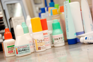 薬の正しい使用方法など、きっちりと説明してくれる 10682 ma 4 1202366683
