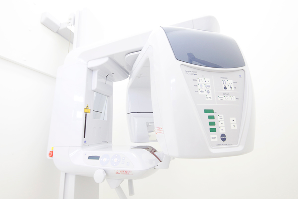 デジタルレントゲンなど各種機器も完備 5